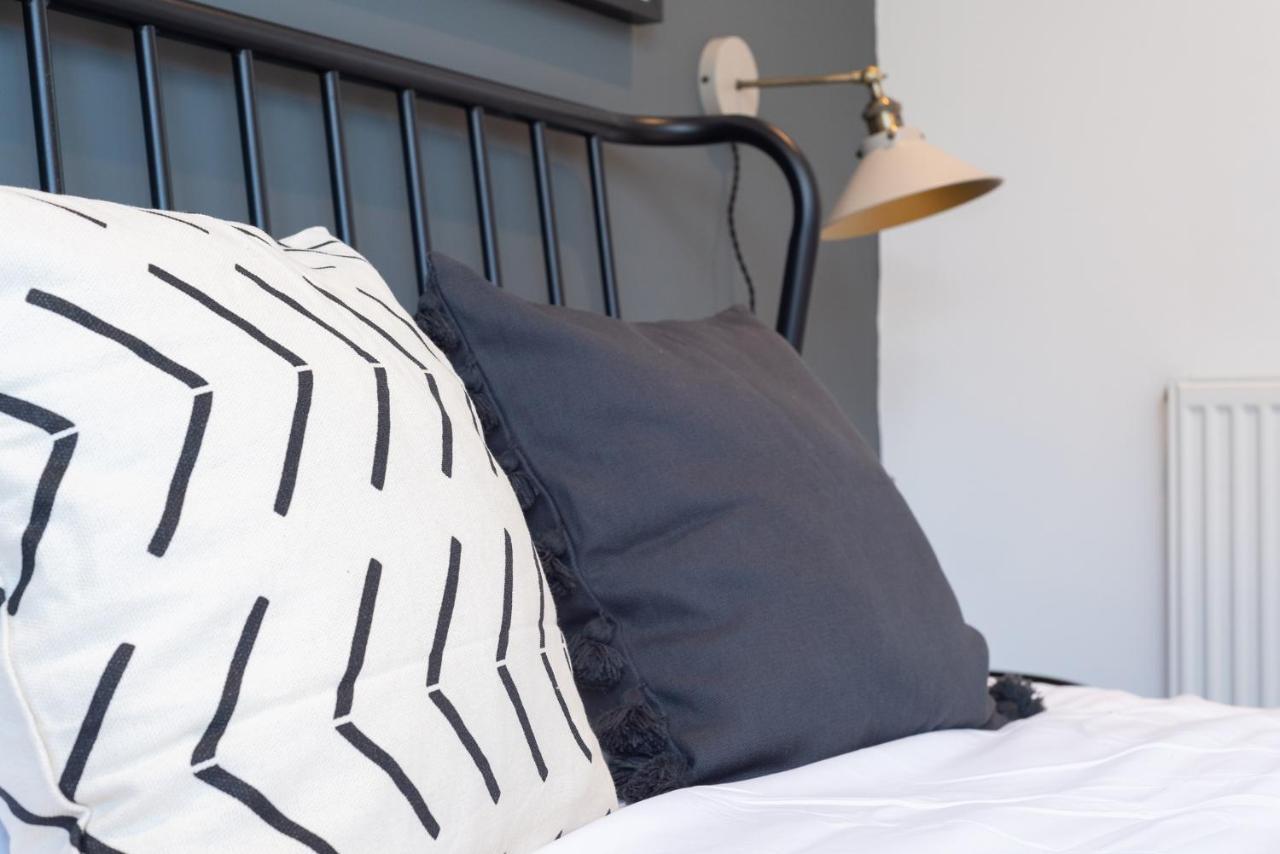 Ferienwohnung Stratford-Upon-Avon Luxury Snug With Free Parking Exterior foto